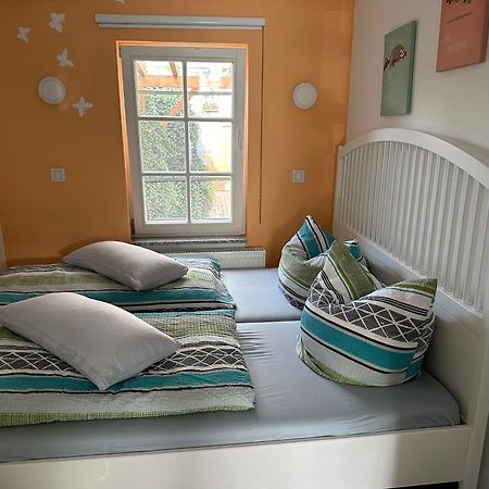 Smart Home - Die Etwas Andere Ferienwohnung! Brandenburg  Exterior foto